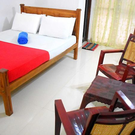 Lion Rest Hotel Anuradhapura Exterior foto