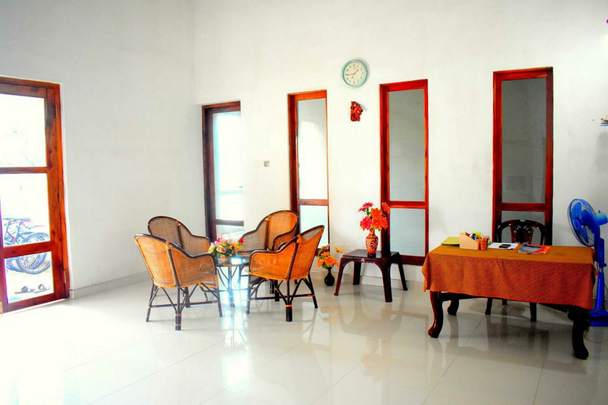 Lion Rest Hotel Anuradhapura Exterior foto