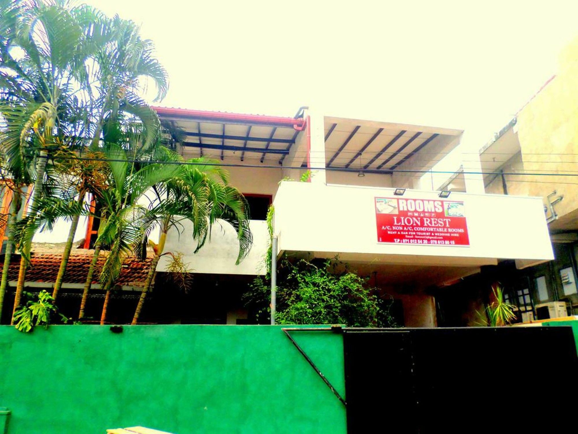 Lion Rest Hotel Anuradhapura Exterior foto