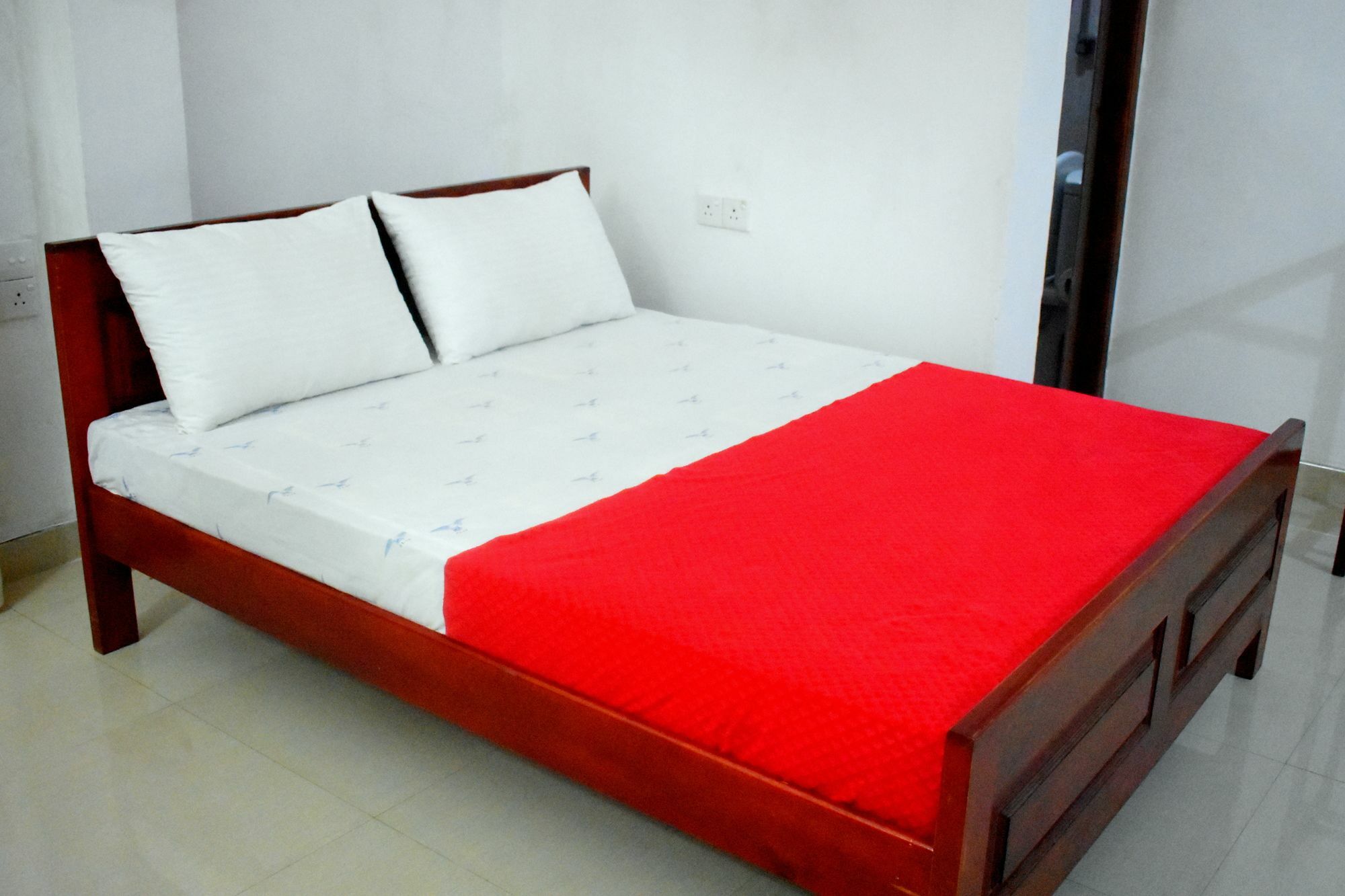 Lion Rest Hotel Anuradhapura Exterior foto